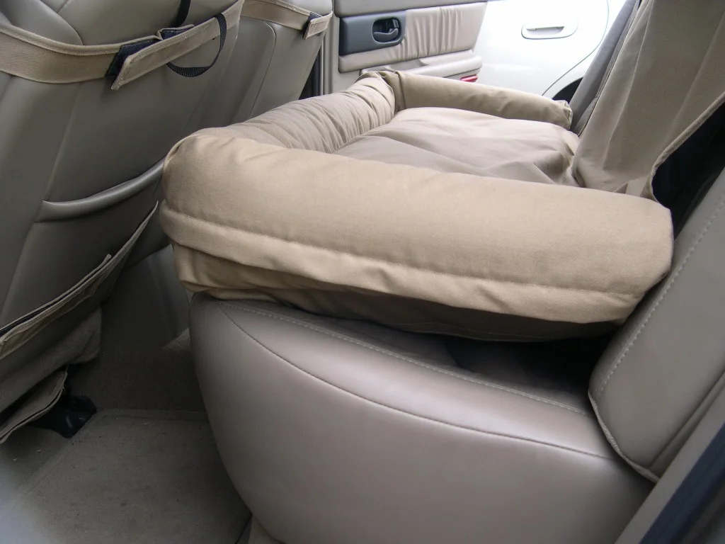 Back Seat Dog Bed: Car Back Seat Dog Beg by Covercraft